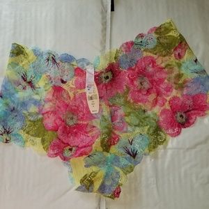 Victoria's Secret Intimates & Sleepwear - Victoria's Secrets vintage Cami set Victoria's Secret Intimates & Sleepwear - Victoria's Secrets vintage Cami set